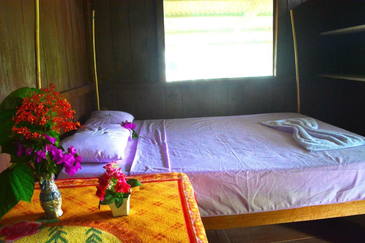 Posada El Esfuerzo Nuqui Ngoại thất bức ảnh