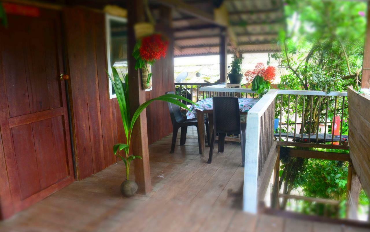 Posada El Esfuerzo Nuqui Ngoại thất bức ảnh